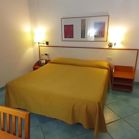 Hotel Amyclae Sperlonga Buitenkant foto