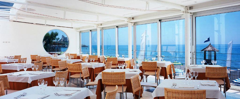 Hotel Amyclae Sperlonga Buitenkant foto