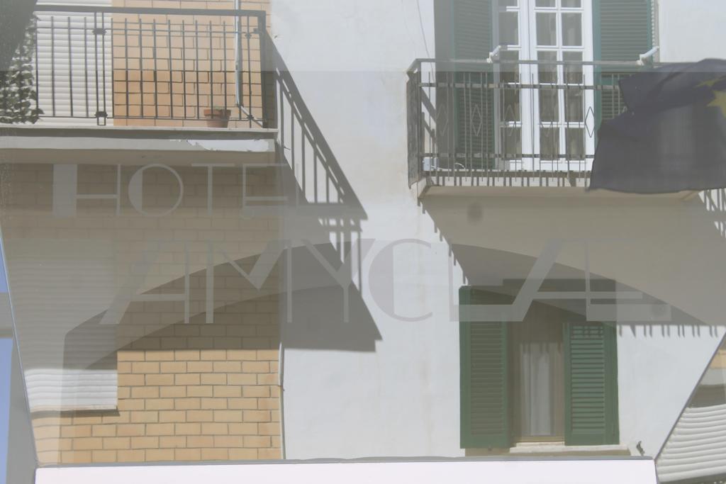 Hotel Amyclae Sperlonga Buitenkant foto