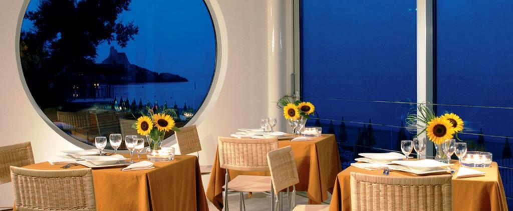Hotel Amyclae Sperlonga Buitenkant foto