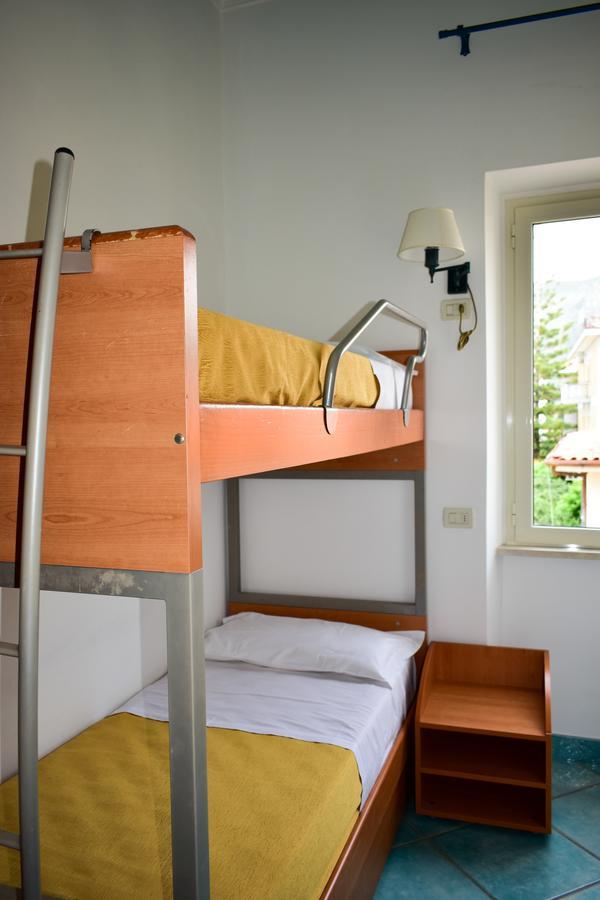 Hotel Amyclae Sperlonga Buitenkant foto