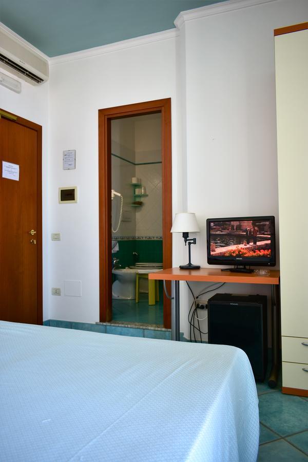 Hotel Amyclae Sperlonga Buitenkant foto