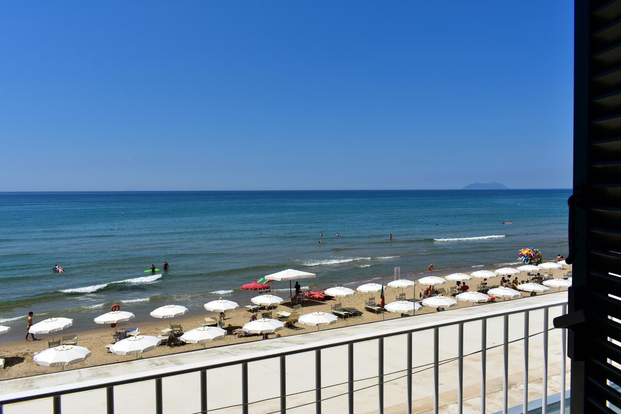 Hotel Amyclae Sperlonga Buitenkant foto