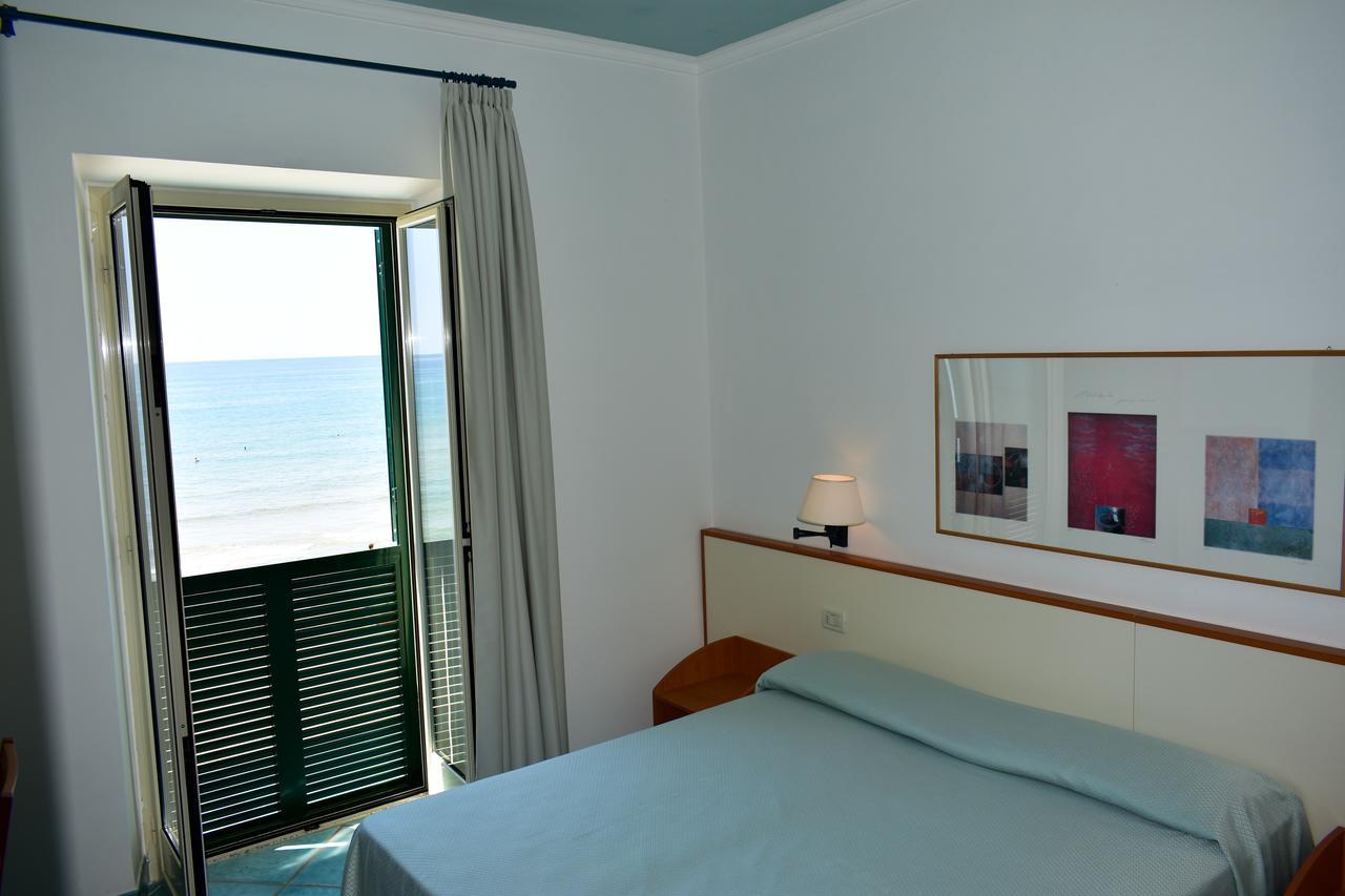 Hotel Amyclae Sperlonga Buitenkant foto