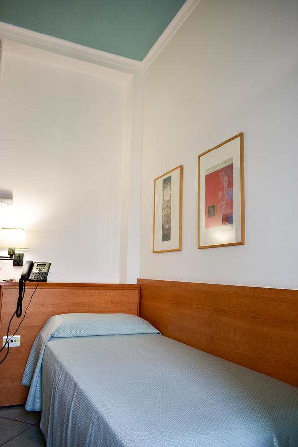 Hotel Amyclae Sperlonga Buitenkant foto